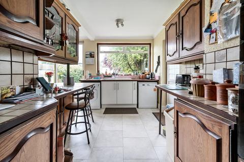 62 Hawes Lane, West Wickham, BR4 0DQ
