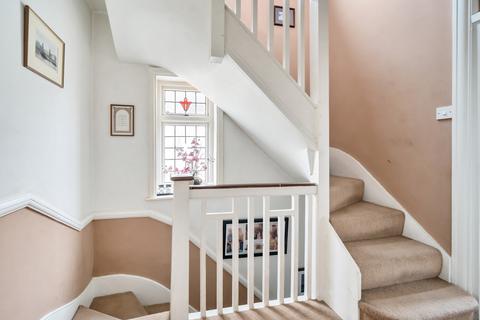 62 Hawes Lane, West Wickham, BR4 0DQ