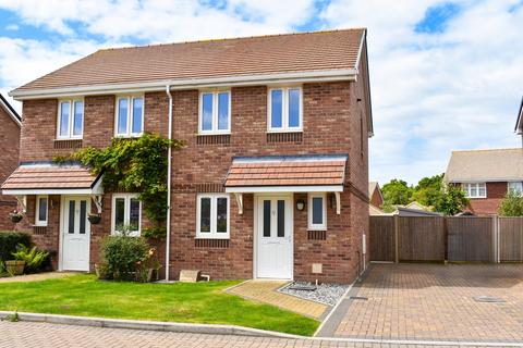 2 bedroom semi-detached house for sale, Knight Gardens, Lymington, SO41