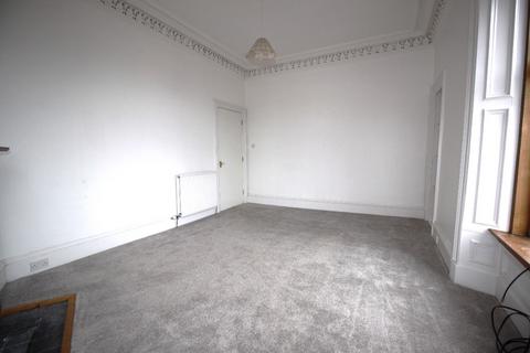 2 bedroom flat to rent, Keptie Street, Arbroath DD11