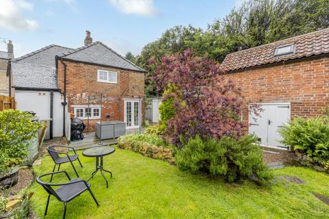 3 bedroom detached house for sale, High Street, Grantham LN5