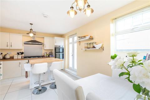 3 bedroom townhouse for sale, Norwood Court, Menston, Ilkley, West Yorkshire, LS29