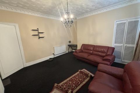 1 bedroom flat for sale, 69 Broomlands Street, Paisley, Renfrewshire