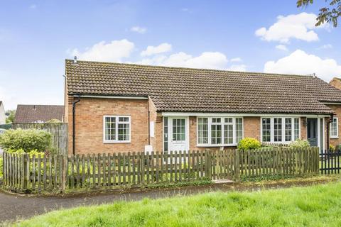 2 bedroom semi-detached bungalow for sale, Bicester,  Oxfordshire,  OX26