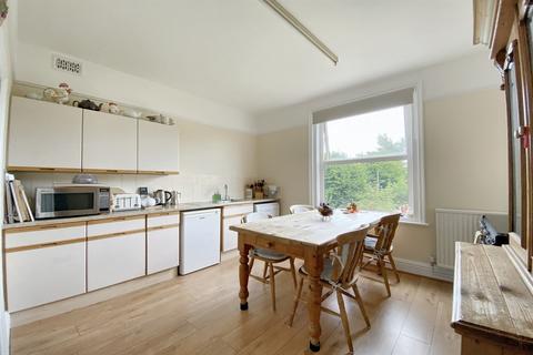 4 bedroom detached house for sale, Bridport