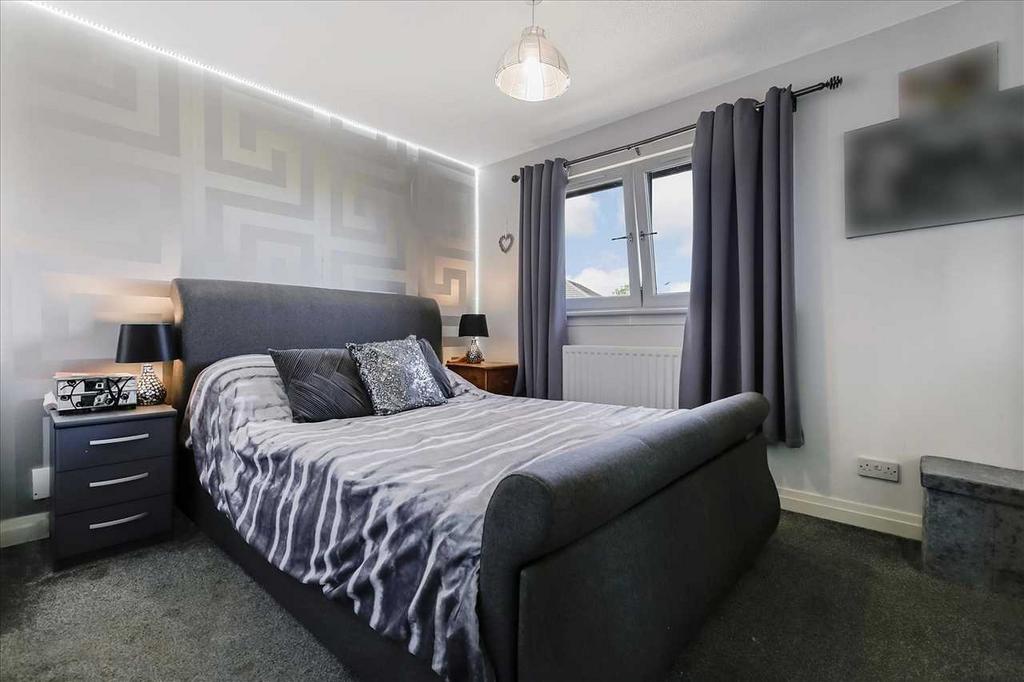 Bedroom One (1)