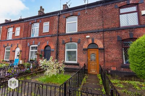 2 bedroom terraced house for sale, Chesham Road, Bury, Greater Manchester, BL9 6LS
