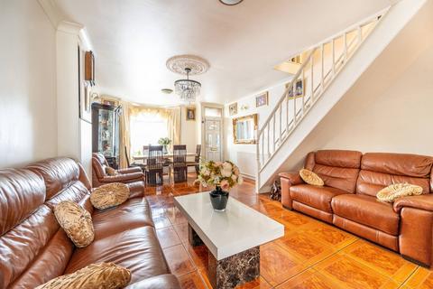 3 bedroom terraced house for sale, Woodend Road, Walthamstow, London, E17