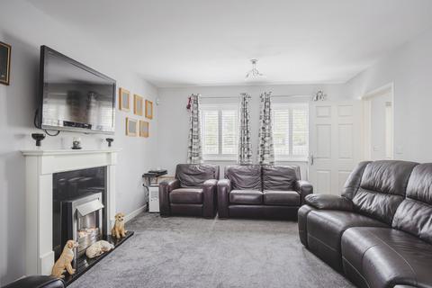5 bedroom end of terrace house for sale, Hampton Road, Stansted, Essex, CM24