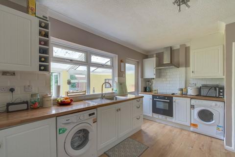 2 bedroom end of terrace house for sale, Nuthurst Road, Birmingham, West Midlands, B31