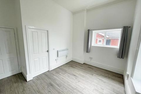 1 bedroom flat to rent, 35 Headroomgate Road, St Annes FY8