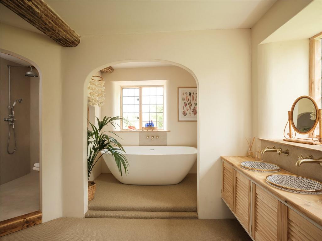 Principle Bathroom