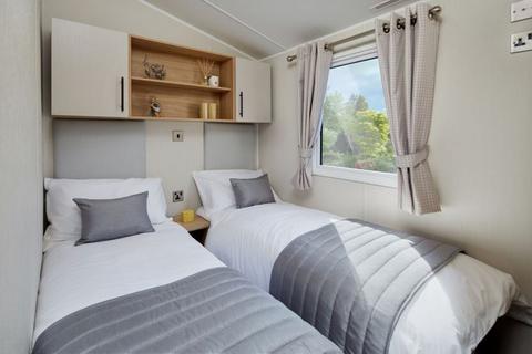 2 bedroom static caravan for sale, Wardleys Creek Holiday Park Poulton-le-Fylde, Lancashire FY6