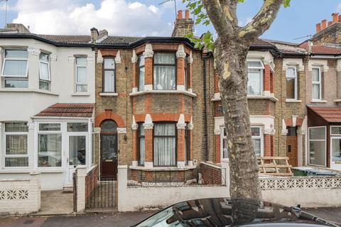 3 bedroom terraced house for sale, Ashley Road, Forest Gate E7