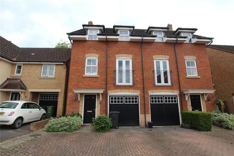 3 bedroom semi-detached house to rent, Wainwright Mews, Wroughton, Swindon, Wiltshire, SN4