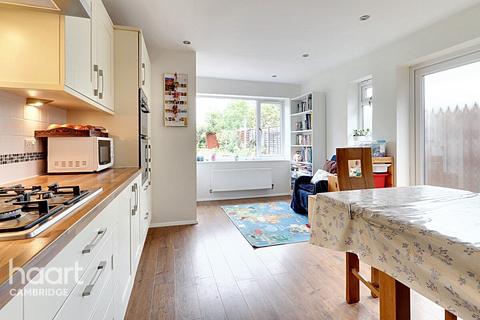 22 Macaulay Avenue, Great Shelford, Cambridge, CB22 5AE