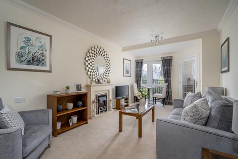 1 bedroom retirement property for sale, Leatherhead Road, Ashtead, Surrey, KT21