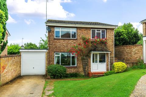 4 bedroom detached house for sale, Nursery Close, Haywards Heath