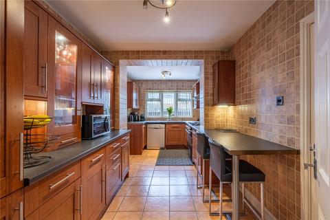 70 Wanderers Avenue, Wolverhampton, WV2 3HW