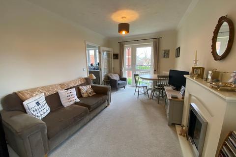 1 bedroom apartment for sale, Station Road, Knowle, B93