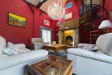 Willow Lodge Barton Street, Barrow-upon-humber, DN19 7AR