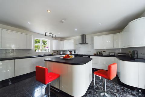 Willow Lodge Barton Street, Barrow-upon-humber, DN19 7AR
