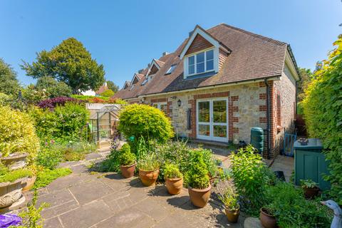 2 bedroom end of terrace house for sale, Castleview, Church Street, Amberley, West Sussex