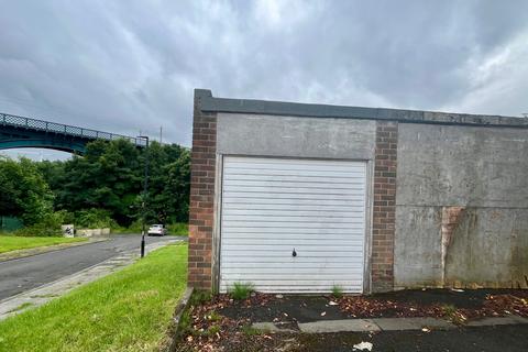 Garage to rent, Helmsley Drive, Wallsend, NE28