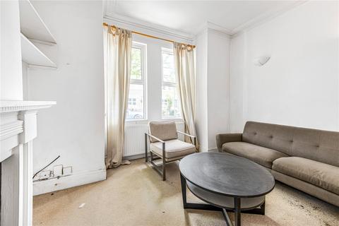 2 bedroom flat to rent, Tennyson Street, London, SW8