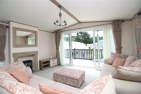 3 bedroom park home for sale, Shorefield, Near Milford On Sea, Hampshire, SO41