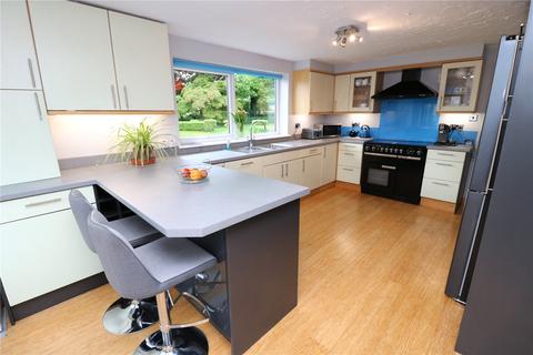 3 bedroom bungalow for sale, Longdale Lane, Ravenshead, Nottingham, NG15