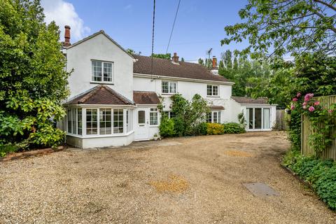 4 bedroom detached house for sale, Ludwells Lane, Waltham Chase, Southampton, Winchester, SO32