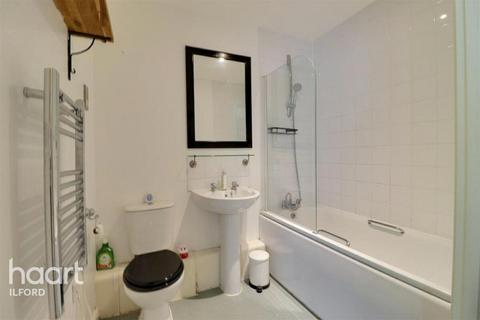1 bedroom flat to rent, Axon Place, Ilford