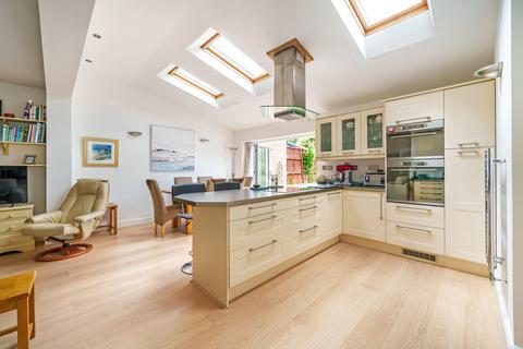 42 Bushey Road, Croydon, CR0 8EU