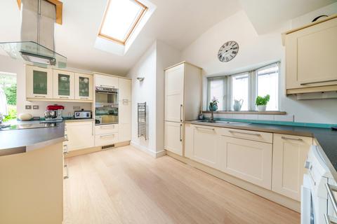42 Bushey Road, Croydon, CR0 8EU
