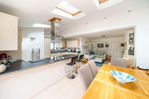 42 Bushey Road, Croydon, CR0 8EU