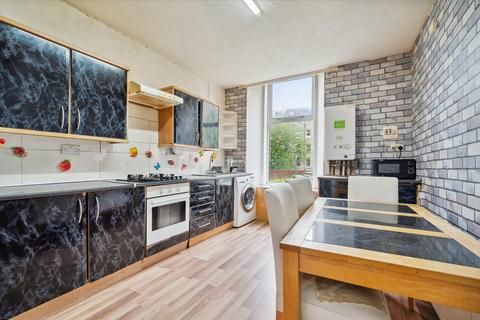 2 bedroom flat for sale, Albert Road, Flat 0/1, Queens Park, Glasgow, G42 8DL