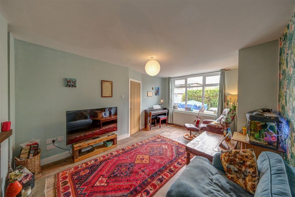 Adey Road, Lymm WA13 3 bed semidetached house £450,000