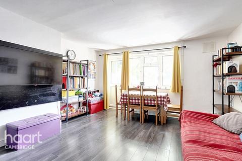2 bedroom flat for sale, Cockerell Road, Cambridge