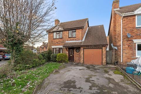 4 bedroom detached house for sale, Chine Close, Locks Heath, Southampton, Hampshire, SO31