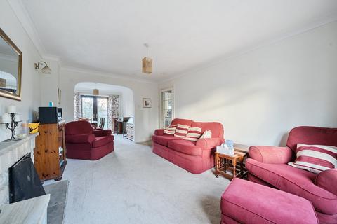 16 Chine Close, Locks Heath, Southampton, SO31 6WA