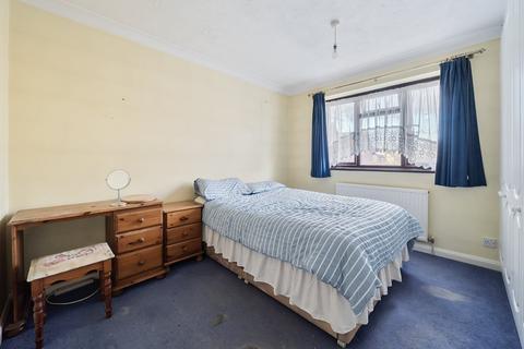 16 Chine Close, Locks Heath, Southampton, SO31 6WA
