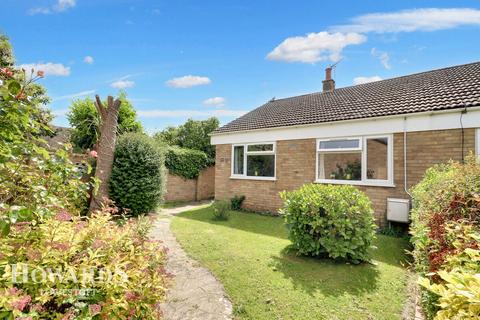 80 Cranesbill Road, Lowestoft, NR33 7EE