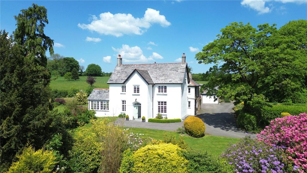 Launceston, Cornwall PL15 6 bed detached house for sale £1,150,000