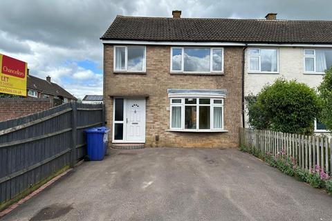 3 bedroom end of terrace house to rent, Danes Road,  Bicester,  OX26