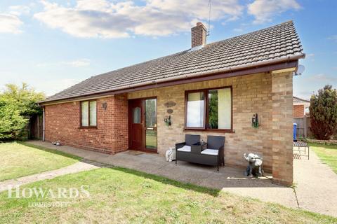 3 bedroom detached bungalow for sale, Lansdowne Road, Pakefield