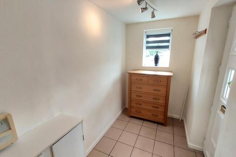 2 bedroom semi-detached house to rent, Studfold, Chorley PR7