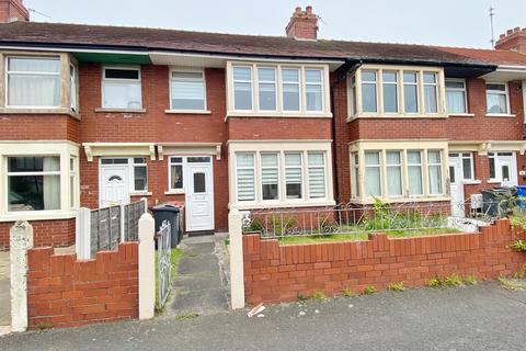 3 bedroom house to rent, Whinfield Avenue, Fleetwood FY7