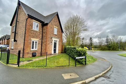 3 bedroom detached house to rent, Priors Lea Court, Preston PR2