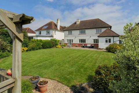 4 bedroom detached house for sale, Cherry Garden Lane, Folkestone, CT19